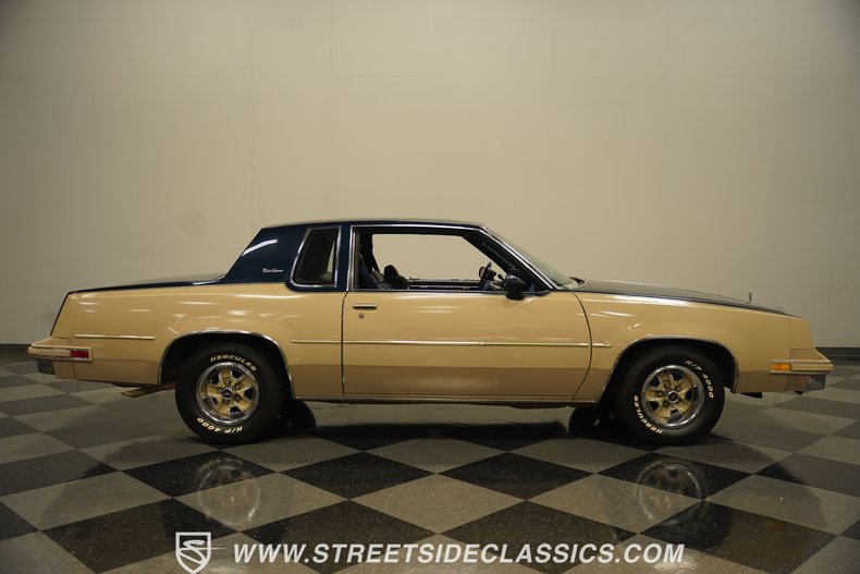 Oldsmobile-Cutlass-1981-Blue-Blue-16