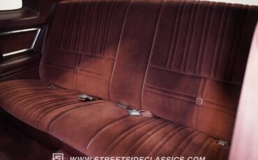 Oldsmobile-Cutlass-1983-Black-Maroon-45