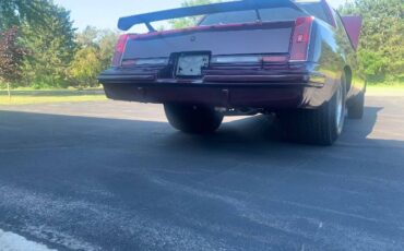 Oldsmobile-Cutlass-1983-Custom-9