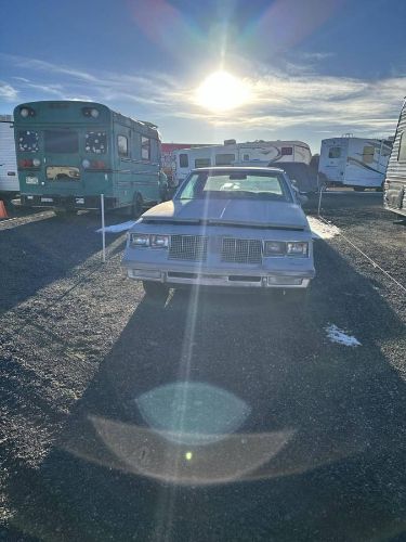 Oldsmobile-Cutlass-1983-Gray-2