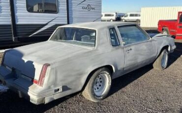 Oldsmobile-Cutlass-1983-Gray-5