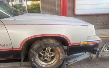 Oldsmobile-Cutlass-1984-Silver-6