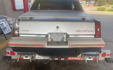 Oldsmobile-Cutlass-1984-Silver-7