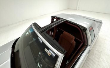 Oldsmobile-Cutlass-1984-Silver-Metallic-Dark-Maple-Red-20