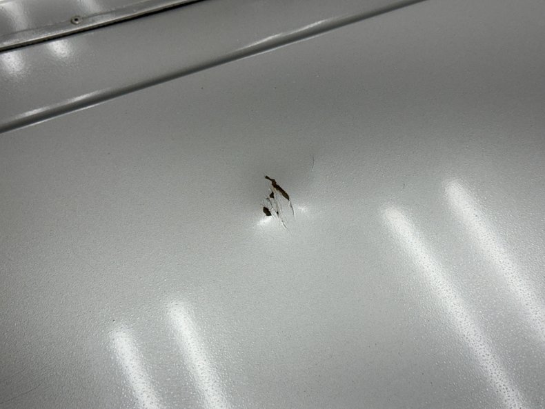Oldsmobile-Cutlass-1984-Silver-Metallic-Dark-Maple-Red-30