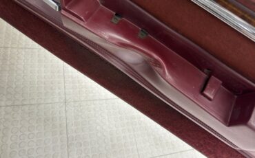 Oldsmobile-Cutlass-1984-Silver-Metallic-Dark-Maple-Red-41