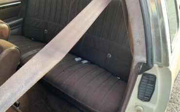 Oldsmobile-Cutlass-1984-Tan-4