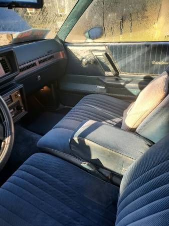 Oldsmobile-Cutlass-1986-Black-Blue-4