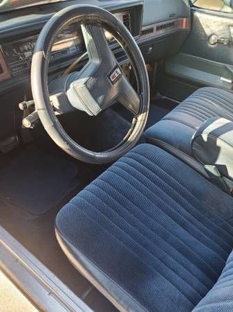 Oldsmobile-Cutlass-1986-Black-Blue-5