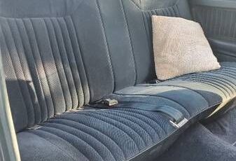 Oldsmobile-Cutlass-1986-Black-Blue-8