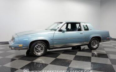 Oldsmobile-Cutlass-1986-Coupe-6