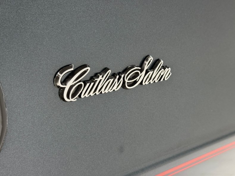 Oldsmobile-Cutlass-1986-Dark-Blue-Metallic-Dark-Blue-13