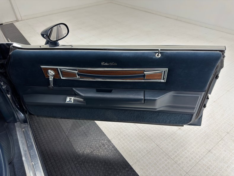 Oldsmobile-Cutlass-1986-Dark-Blue-Metallic-Dark-Blue-25