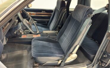 Oldsmobile-Cutlass-1986-Dark-Blue-Metallic-Dark-Blue-26