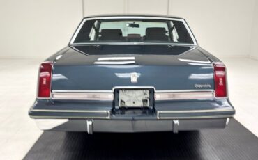 Oldsmobile-Cutlass-1986-Dark-Blue-Metallic-Dark-Blue-3