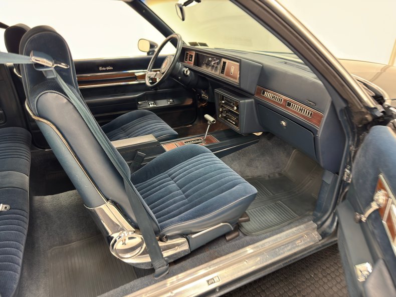 Oldsmobile-Cutlass-1986-Dark-Blue-Metallic-Dark-Blue-30