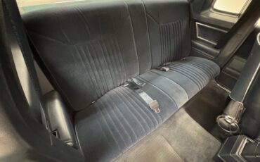Oldsmobile-Cutlass-1986-Dark-Blue-Metallic-Dark-Blue-31
