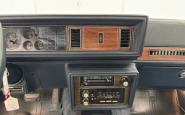 Oldsmobile-Cutlass-1986-Dark-Blue-Metallic-Dark-Blue-36