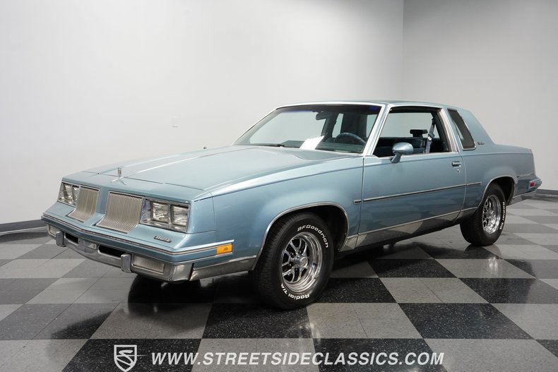 Oldsmobile-Cutlass-1986-Light-Blue-Metallic-Blue-13