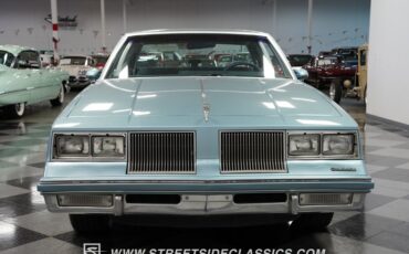 Oldsmobile-Cutlass-1986-Light-Blue-Metallic-Blue-22