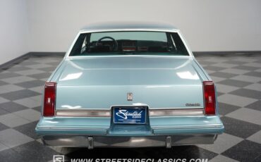 Oldsmobile-Cutlass-1986-Light-Blue-Metallic-Blue-32