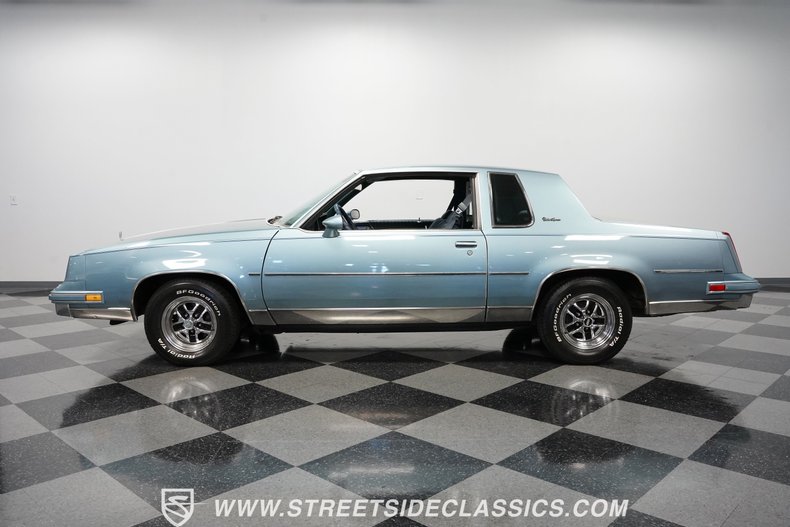 Oldsmobile-Cutlass-1986-Light-Blue-Metallic-Blue-48