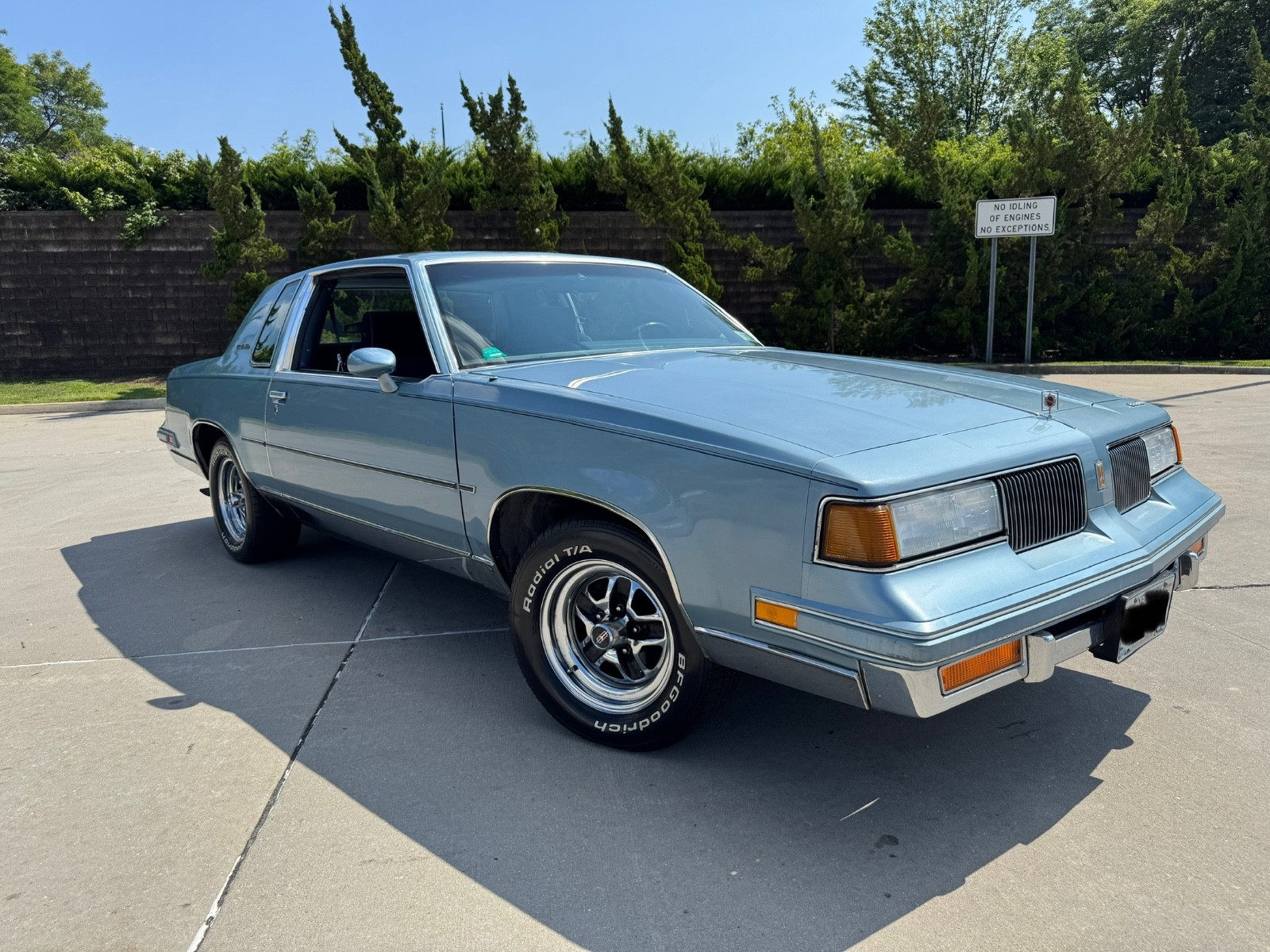 Oldsmobile-Cutlass-1988-Coupe-3