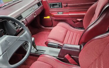 Oldsmobile-Cutlass-1988-Coupe-3