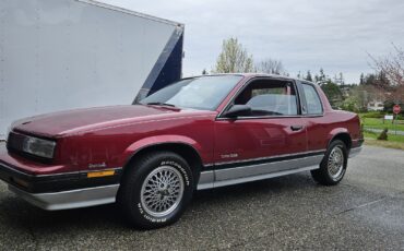 Oldsmobile-Cutlass-1988-Coupe