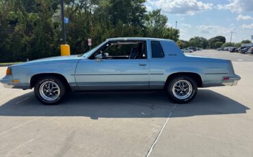 Oldsmobile-Cutlass-1988-Coupe-4