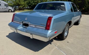 Oldsmobile-Cutlass-1988-Coupe-7