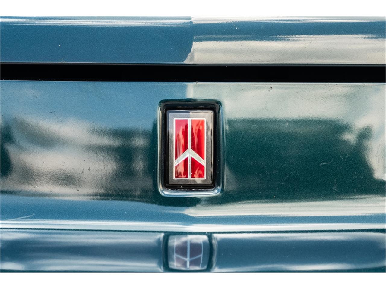 Oldsmobile-Cutlass-1995-Dark-Teal-Metallic-Graphite-30