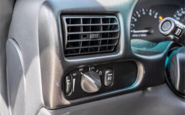 Oldsmobile-Cutlass-1995-Dark-Teal-Metallic-Graphite-62