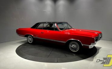 Oldsmobile-Cutlass-4-4-2-1965-Coupe-11