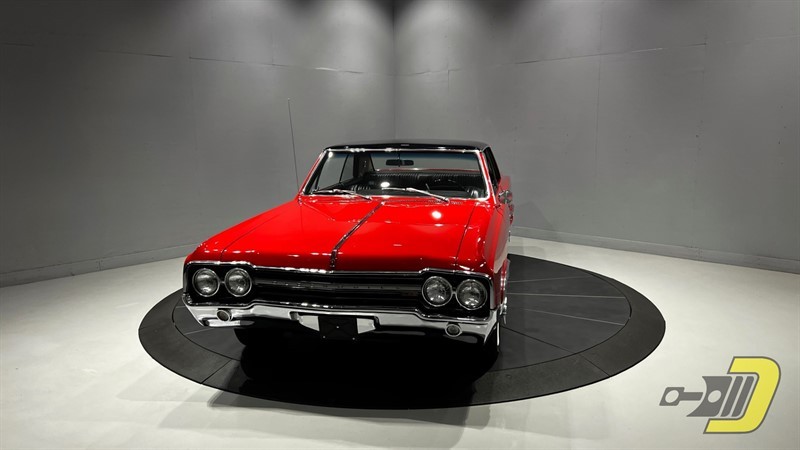 Oldsmobile-Cutlass-4-4-2-1965-Coupe-14