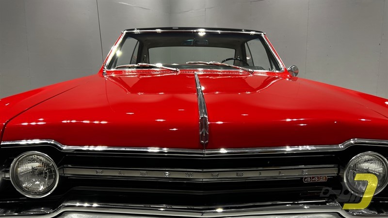 Oldsmobile-Cutlass-4-4-2-1965-Coupe-18