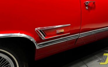 Oldsmobile-Cutlass-4-4-2-1965-Coupe-19