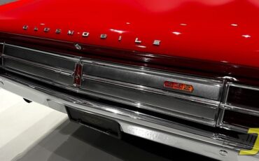Oldsmobile-Cutlass-4-4-2-1965-Coupe-21