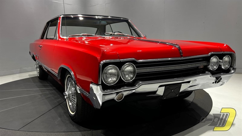Oldsmobile-Cutlass-4-4-2-1965-Coupe-24