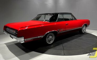 Oldsmobile-Cutlass-4-4-2-1965-Coupe-28