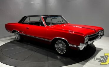 Oldsmobile-Cutlass-4-4-2-1965-Coupe-29