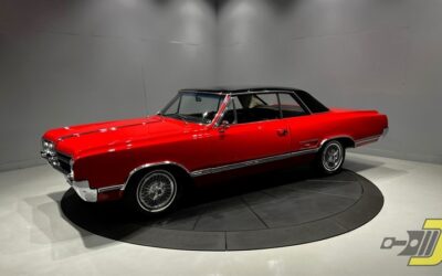 Oldsmobile Cutlass 4-4-2 1965 Coupe