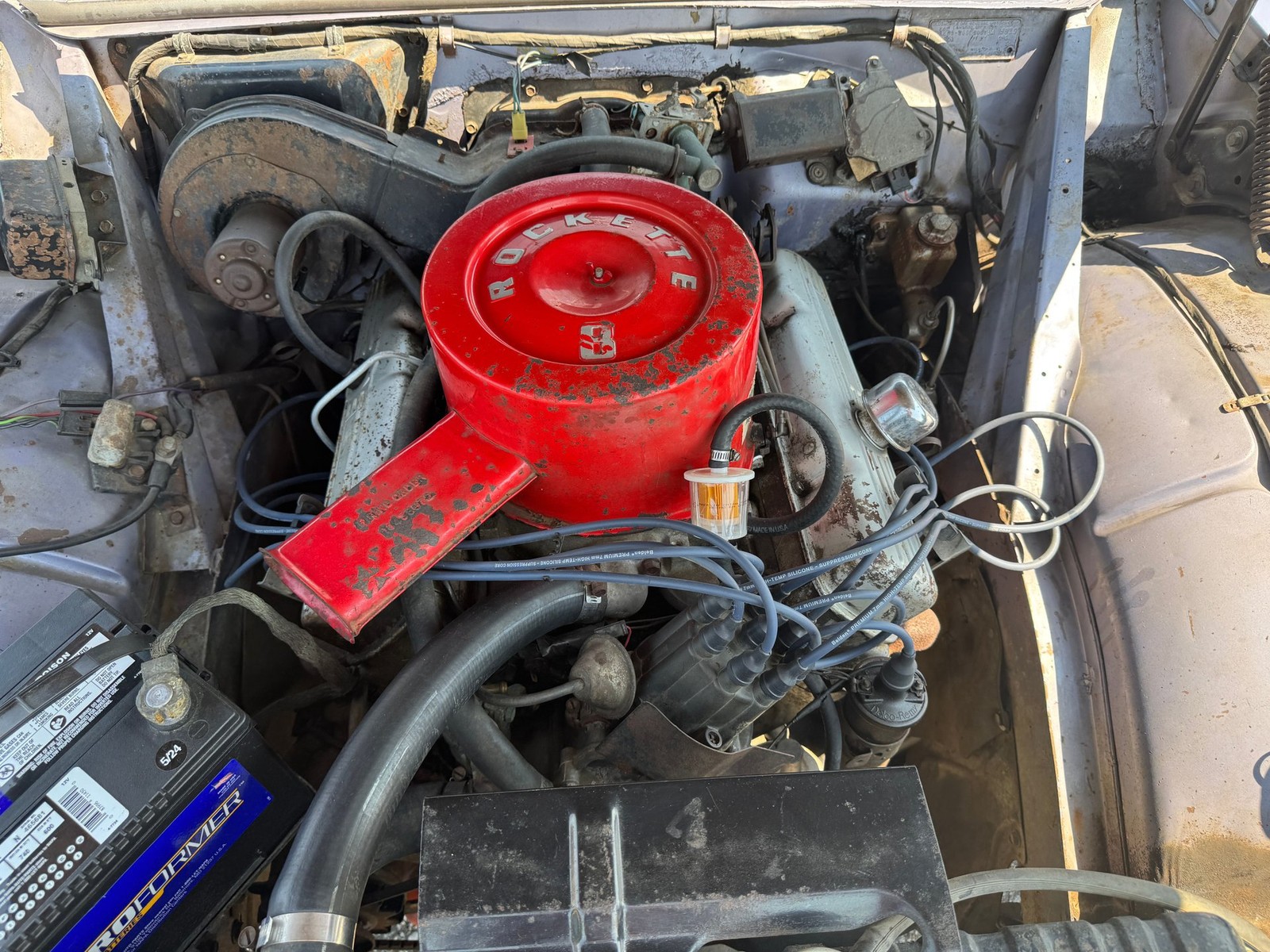Oldsmobile-Cutlass-F85-1961-Sedan-14