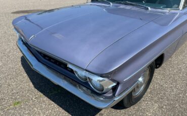 Oldsmobile-Cutlass-F85-1961-Sedan-19