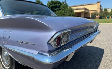 Oldsmobile-Cutlass-F85-1961-Sedan-29