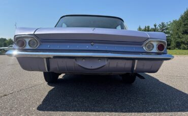 Oldsmobile-Cutlass-F85-1961-Sedan-32