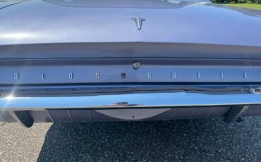 Oldsmobile-Cutlass-F85-1961-Sedan-34