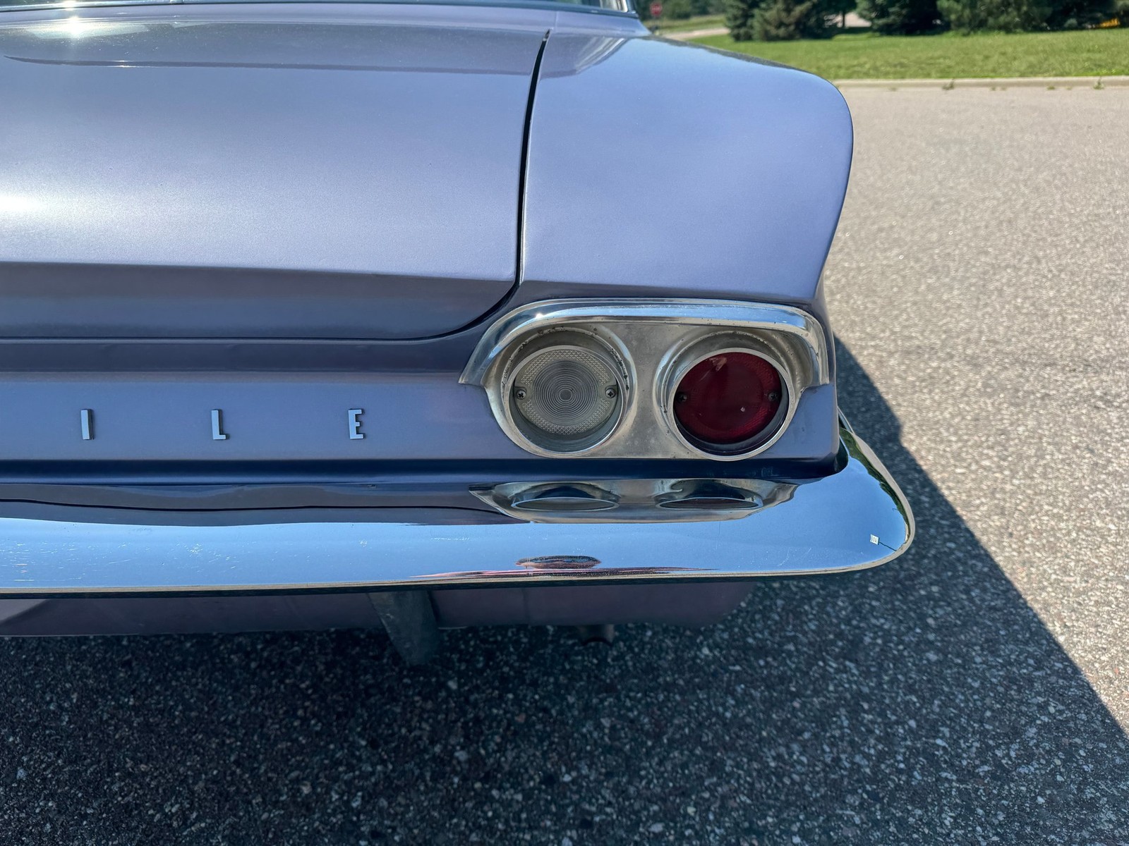 Oldsmobile-Cutlass-F85-1961-Sedan-35