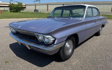 Oldsmobile-Cutlass-F85-1961-Sedan-7