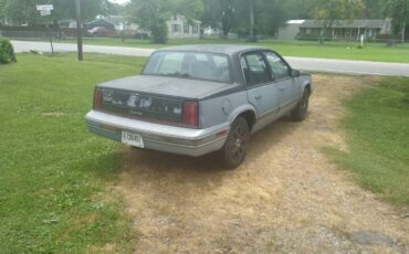 Oldsmobile-Cutlass-calais-s-1989-grey-1